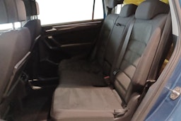 Sininen Volkswagen Tiguan Allspace 2019 kuva 10.