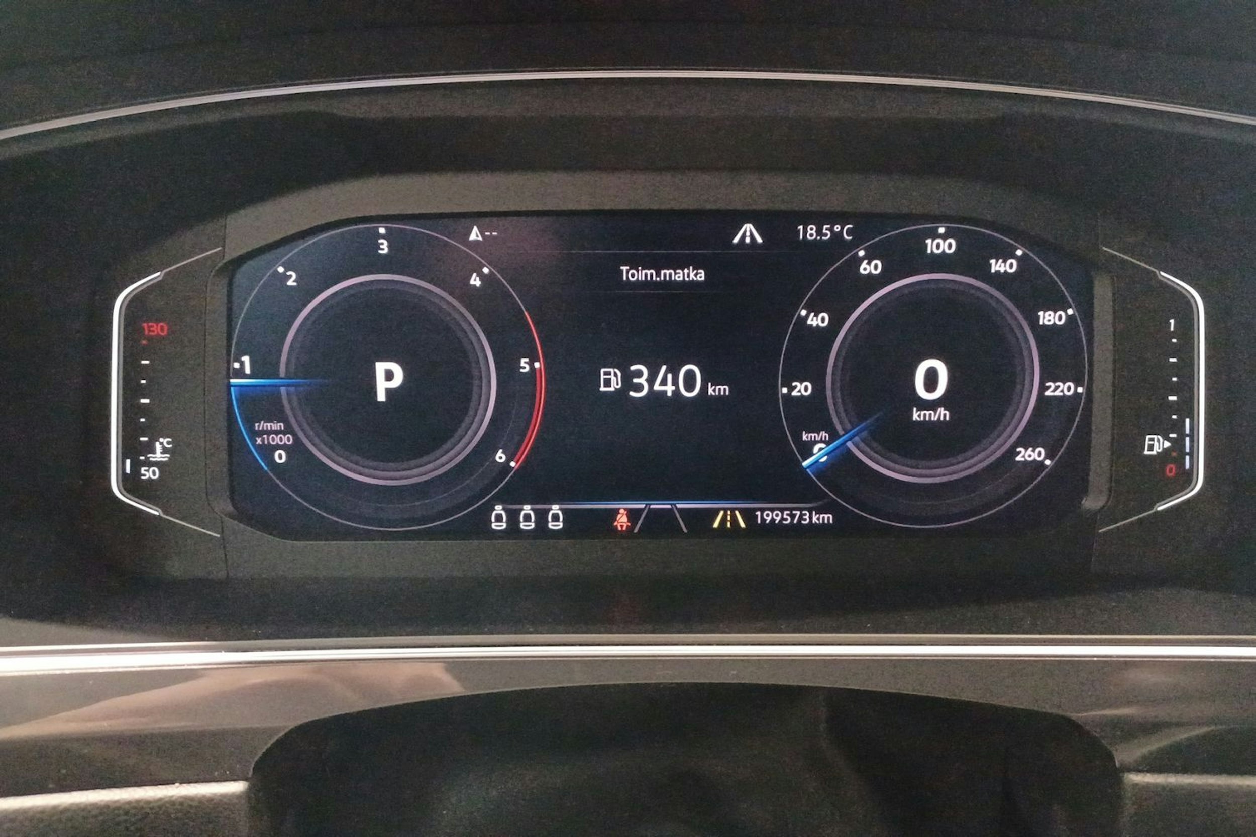 Sininen Volkswagen Tiguan Allspace 2019 kuva 19.