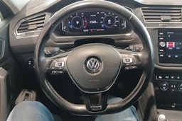 Sininen Volkswagen Tiguan Allspace 2019 kuva 20.