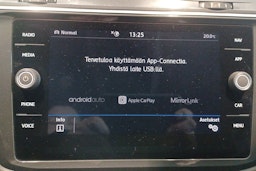 Sininen Volkswagen Tiguan Allspace 2019 kuva 26.