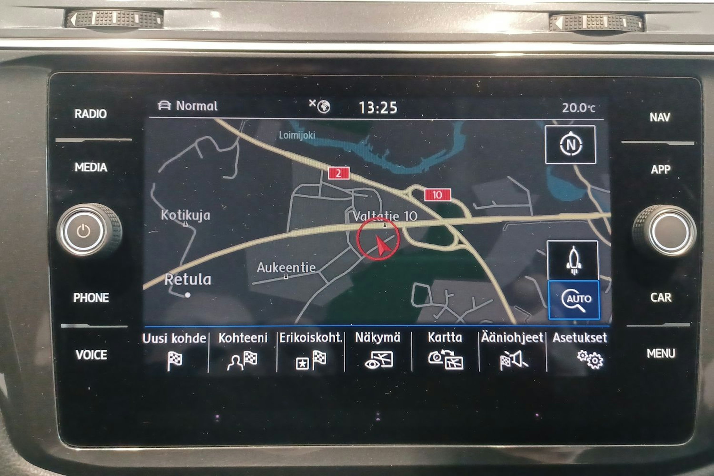 Sininen Volkswagen Tiguan Allspace 2019 kuva 27.