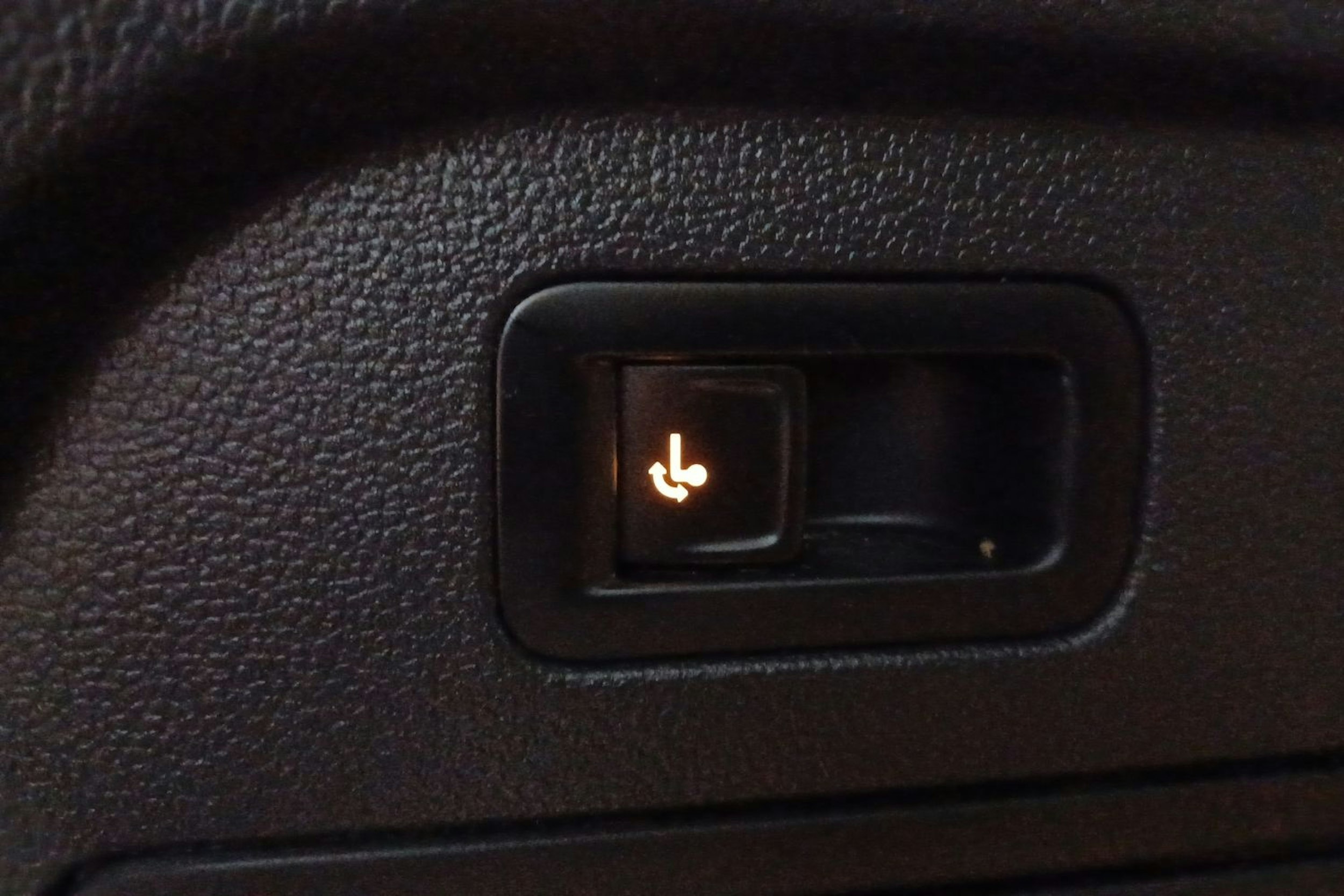 Sininen Volkswagen Tiguan Allspace 2019 kuva 34.