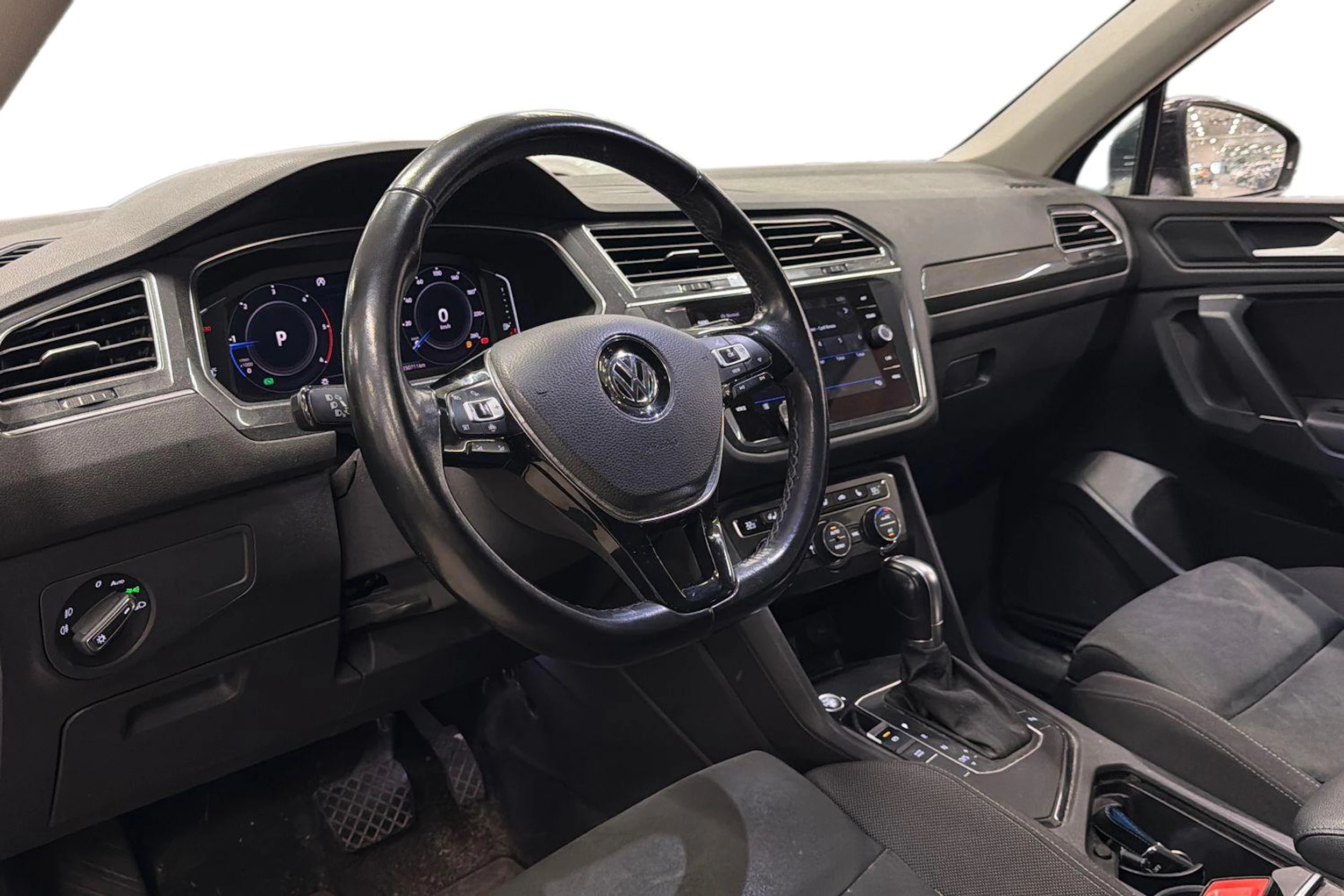 musta Volkswagen Tiguan Allspace 2019 kuva 3.