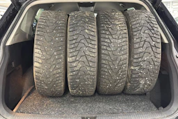 musta Volkswagen Tiguan Allspace 2019 kuva 6.