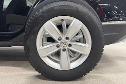 musta Volkswagen Tiguan Allspace 2019 kuva 10.