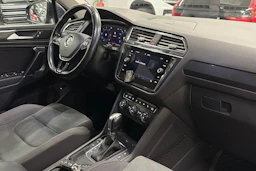 musta Volkswagen Tiguan Allspace 2019 kuva 11.