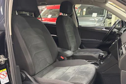 musta Volkswagen Tiguan Allspace 2019 kuva 12.