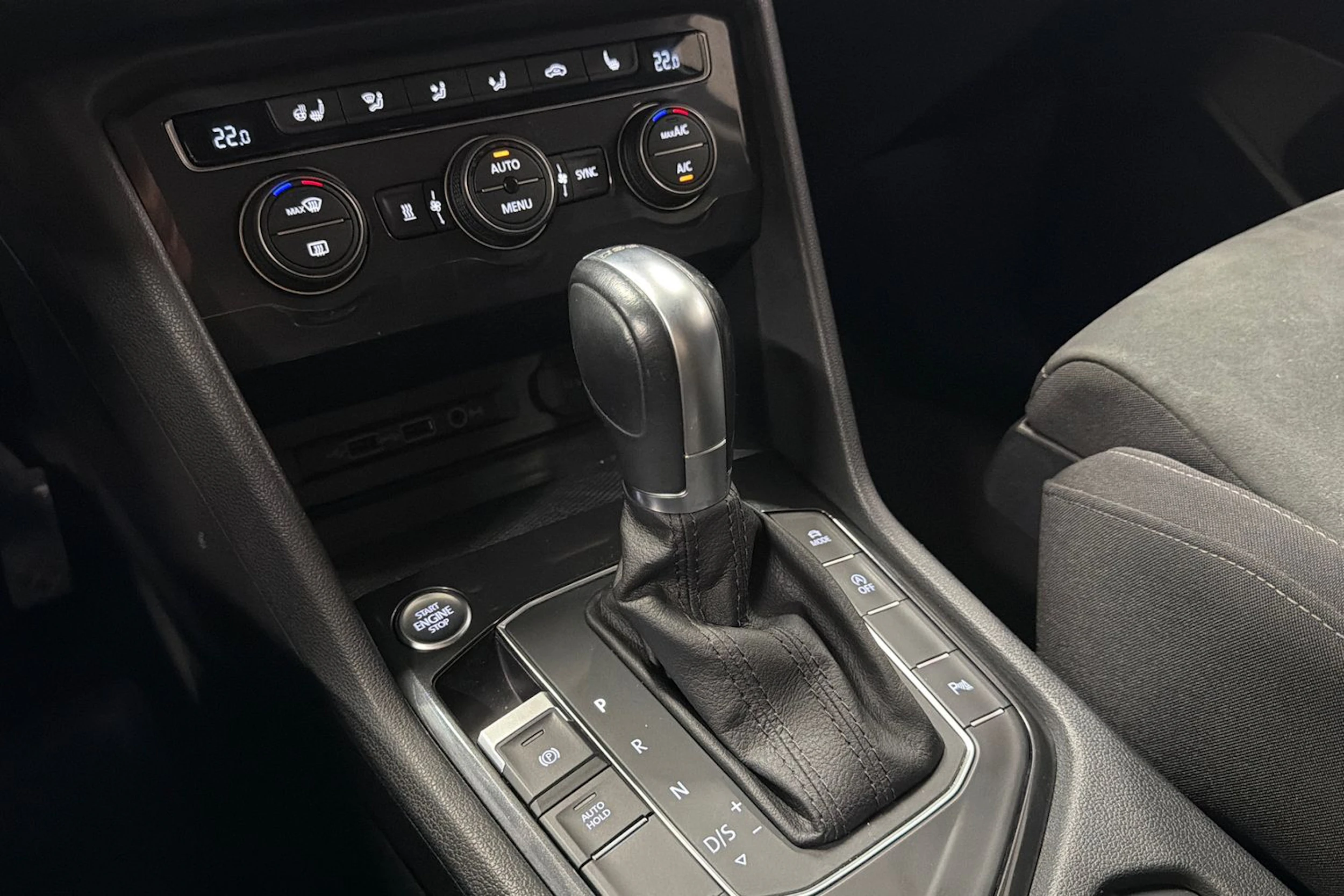 musta Volkswagen Tiguan Allspace 2019 kuva 20.