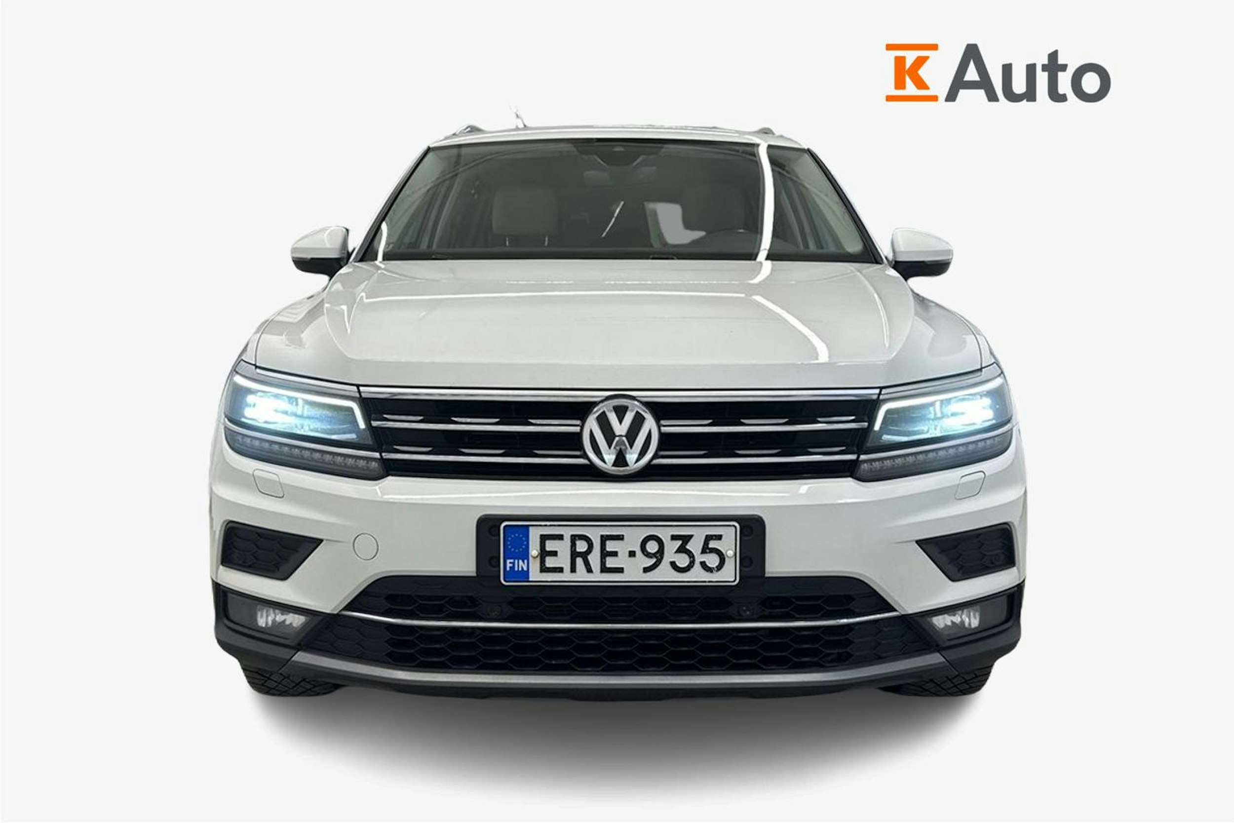 Valkoinen Volkswagen Tiguan Allspace 2019 kuva 5.