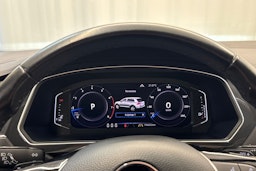 Valkoinen Volkswagen Tiguan Allspace 2019 kuva 18.