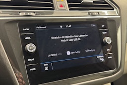 Valkoinen Volkswagen Tiguan Allspace 2019 kuva 21.