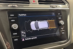 Valkoinen Volkswagen Tiguan Allspace 2019 kuva 22.