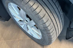 Sininen Volkswagen Tiguan Allspace 2019 kuva 10.