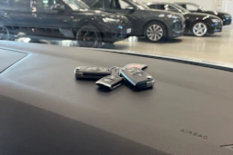 valkoinen Volkswagen Tiguan Allspace 2019 kuva 30.