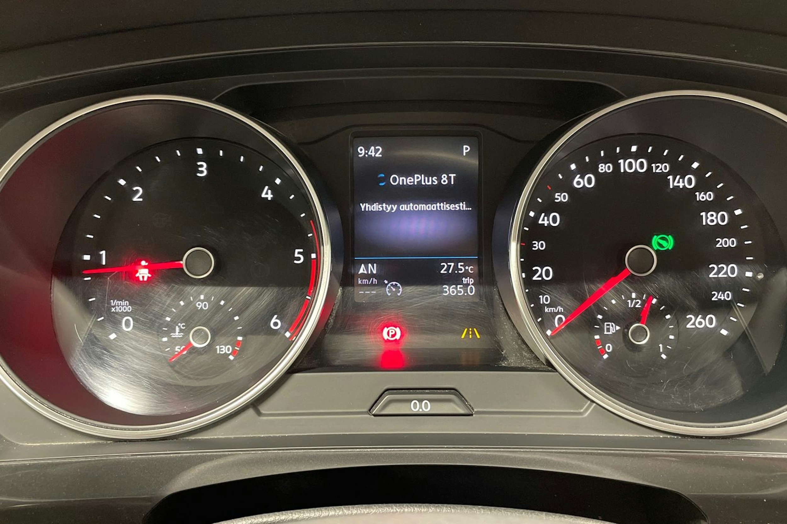 Sininen Volkswagen Tiguan Allspace 2019 kuva 16.