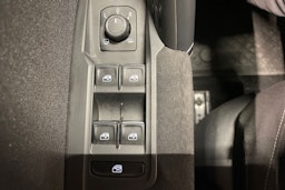Sininen Volkswagen Tiguan Allspace 2019 kuva 27.