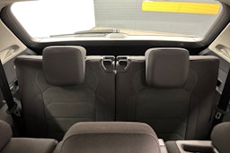 valkoinen Volkswagen Tiguan Allspace 2019 kuva 26.