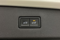 valkoinen Volkswagen Tiguan Allspace 2019 kuva 28.