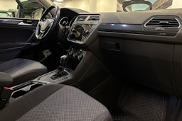 harmaa Volkswagen Tiguan Allspace 2020 kuva 28.