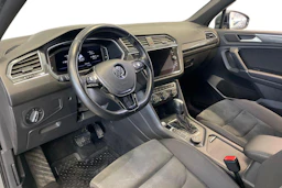 Harmaa Volkswagen Tiguan Allspace 2020 kuva 8.