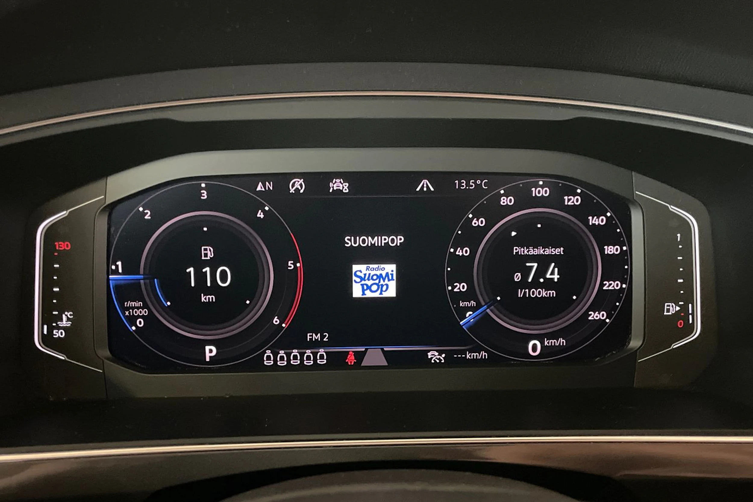 Harmaa Volkswagen Tiguan Allspace 2020 kuva 15.