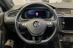 Harmaa Volkswagen Tiguan Allspace 2020 kuva 26.