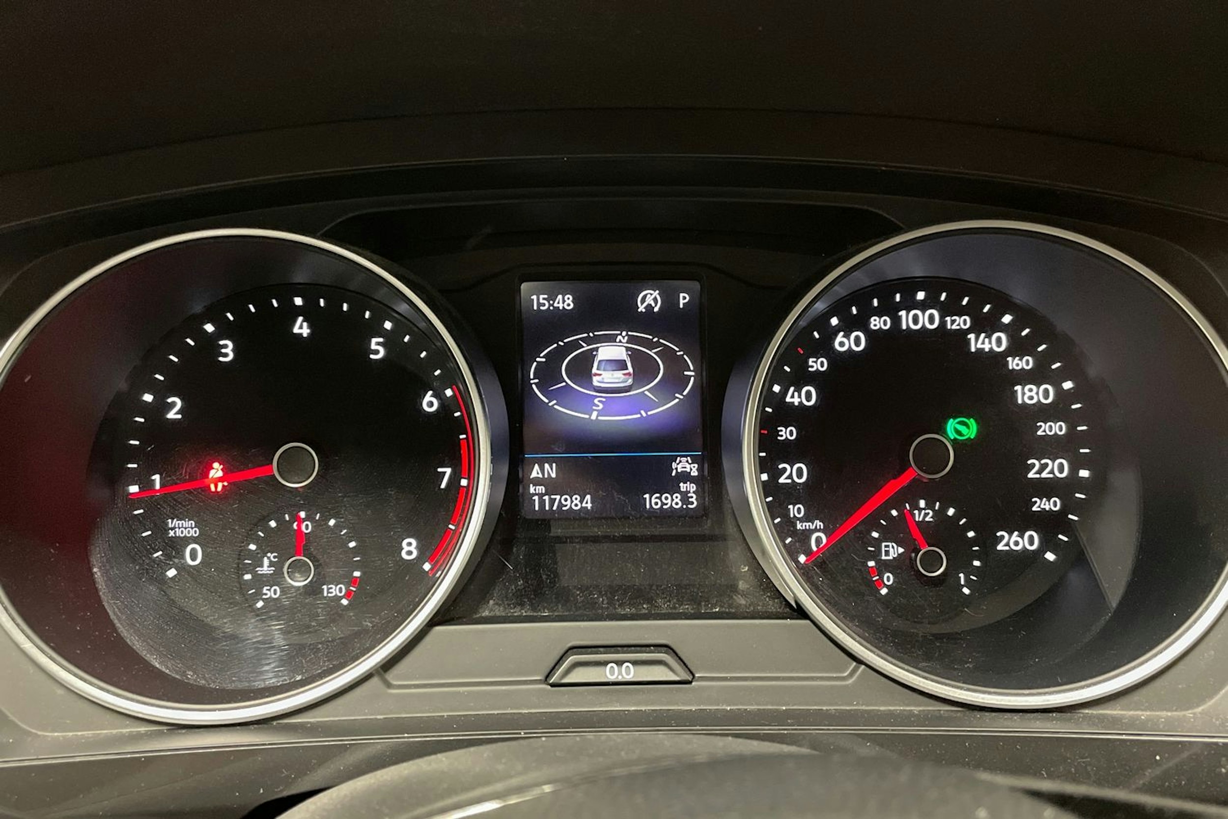 valkoinen Volkswagen Tiguan Allspace 2020 kuva 13.