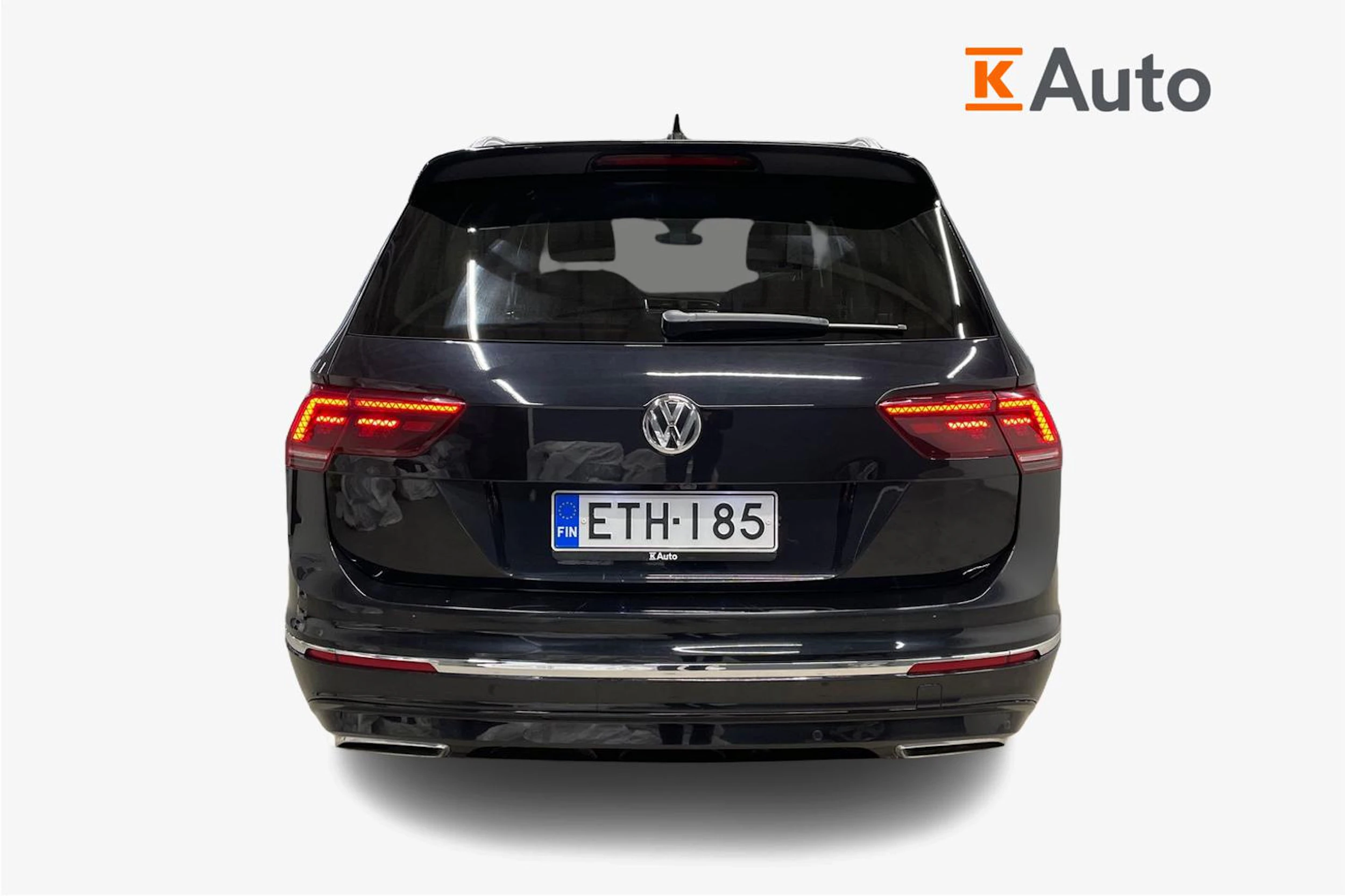 musta Volkswagen Tiguan Allspace 2020 kuva 4.
