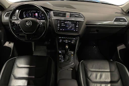 musta Volkswagen Tiguan Allspace 2020 kuva 9.