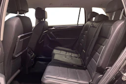 musta Volkswagen Tiguan Allspace 2020 kuva 11.