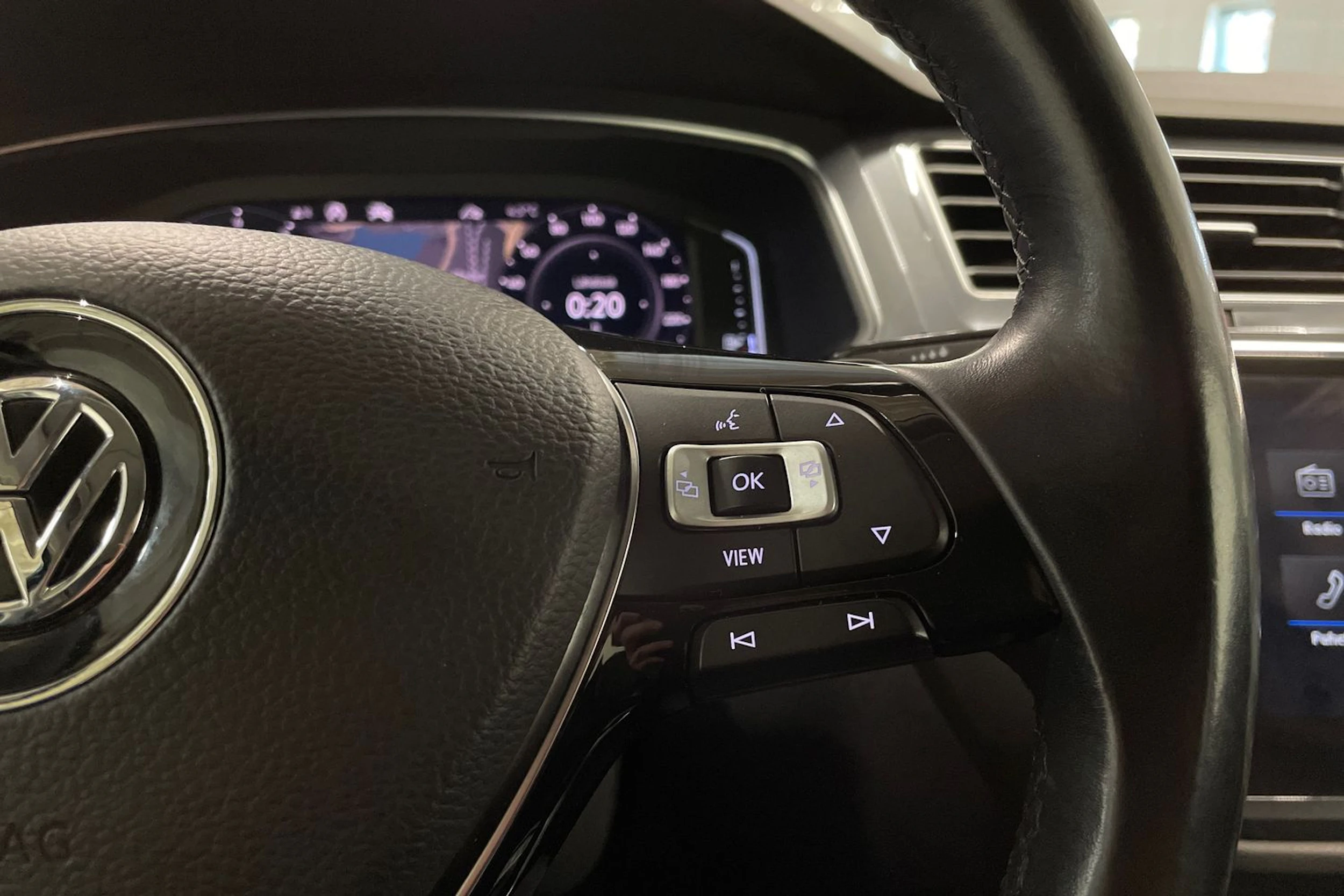 musta Volkswagen Tiguan Allspace 2020 kuva 27.