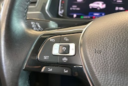 musta Volkswagen Tiguan Allspace 2020 kuva 14.