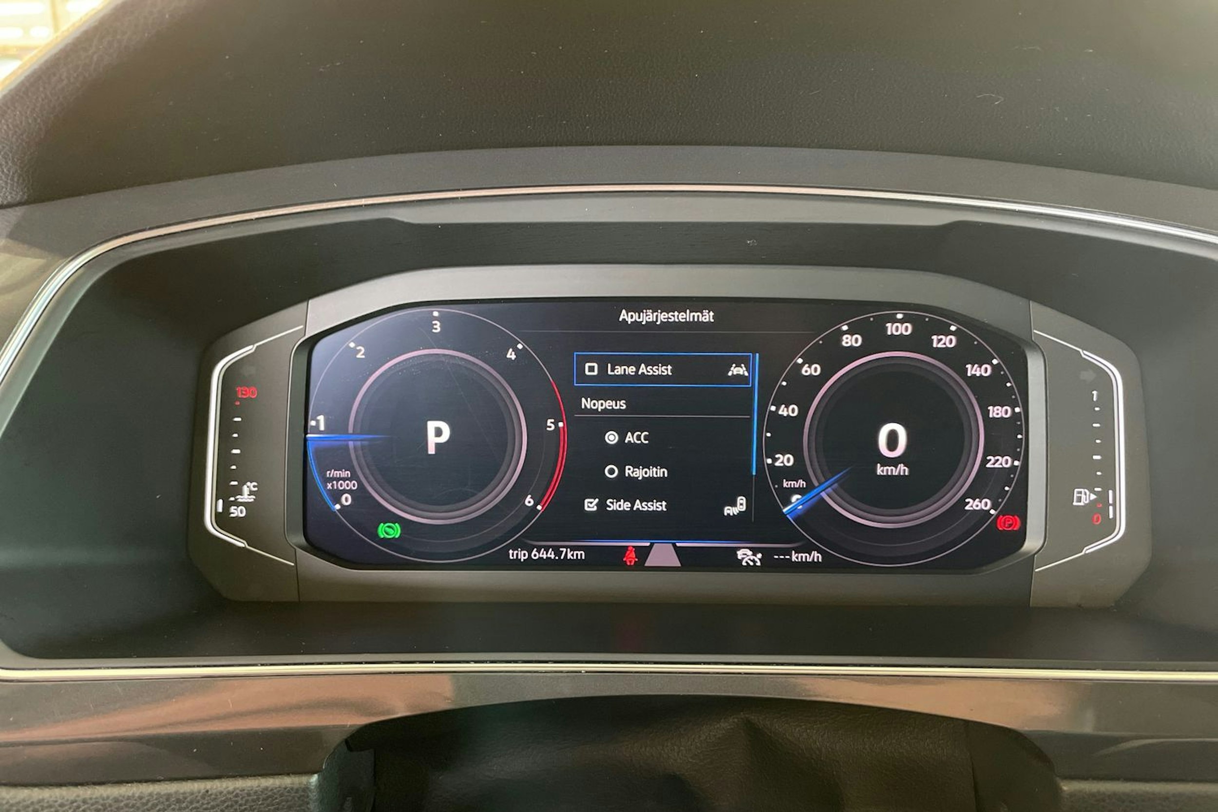 musta Volkswagen Tiguan Allspace 2020 kuva 18.