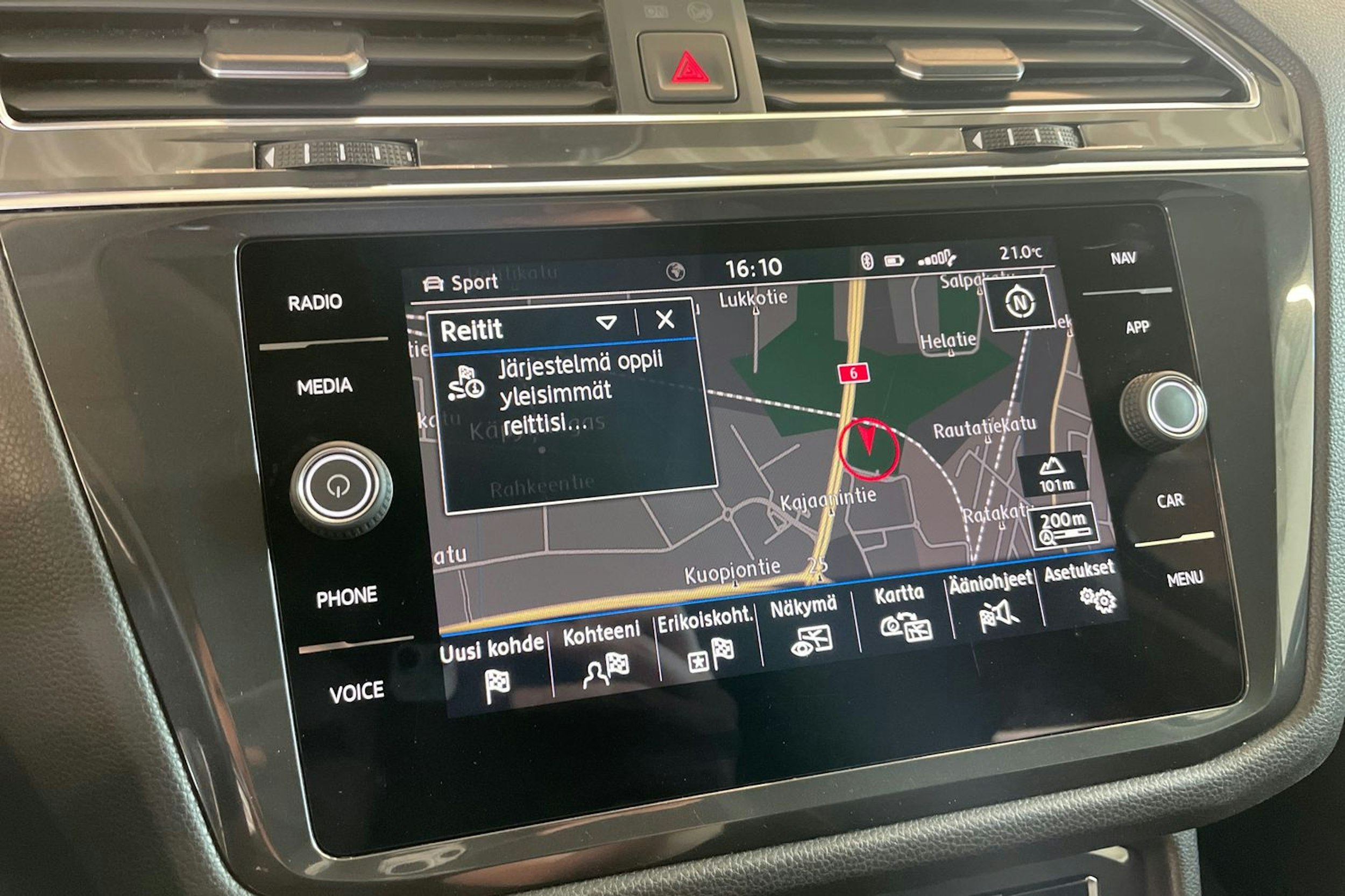 musta Volkswagen Tiguan Allspace 2020 kuva 21.