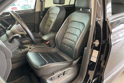 musta Volkswagen Tiguan Allspace 2020 kuva 29.
