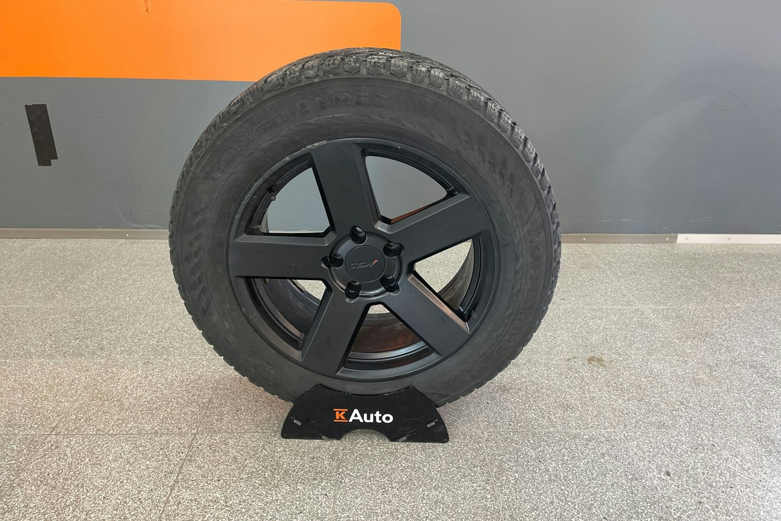 musta Volkswagen Tiguan Allspace 2020 kuva 38.