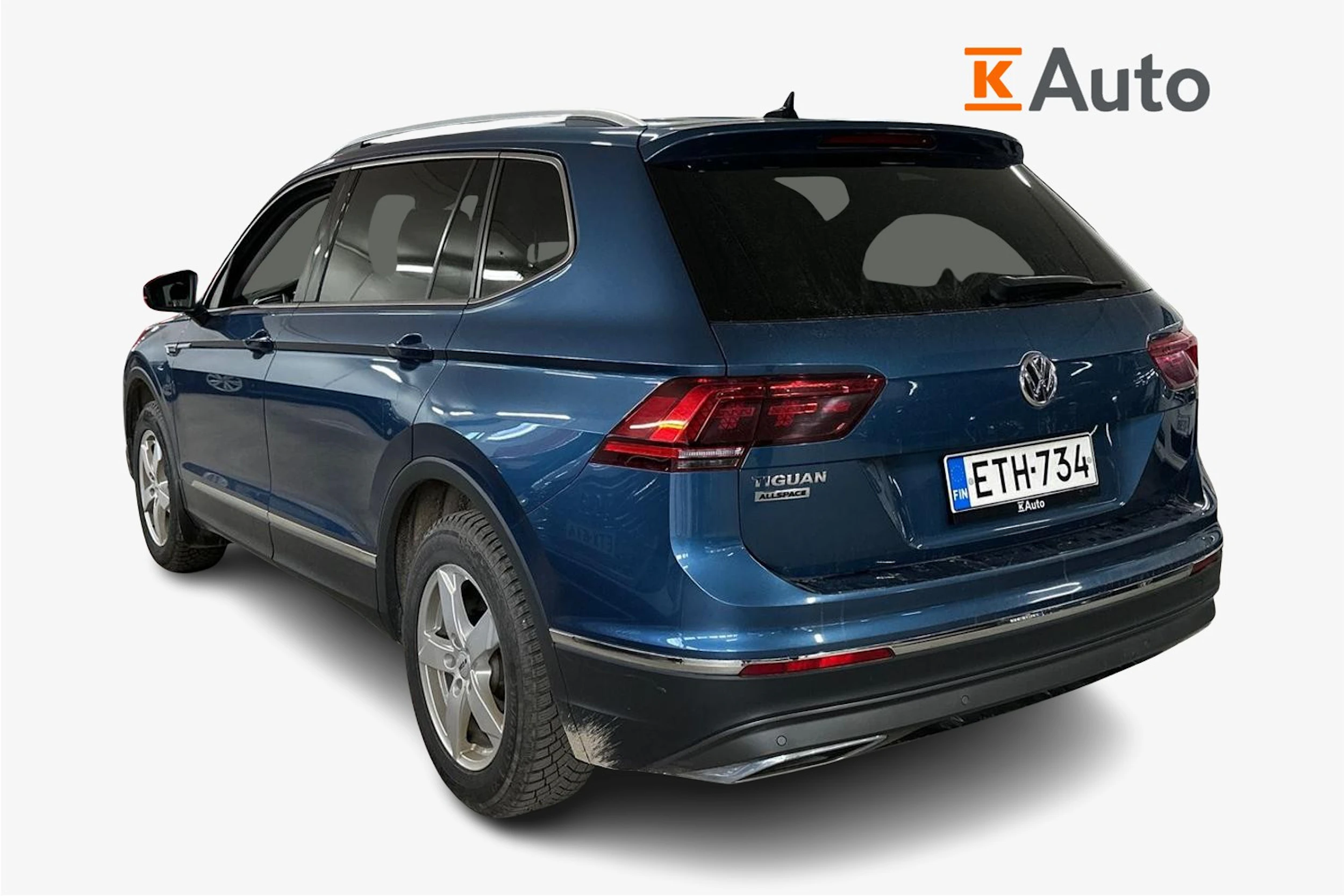 sininen Volkswagen Tiguan Allspace 2020 kuva 2.