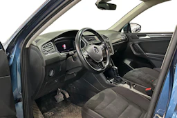 sininen Volkswagen Tiguan Allspace 2020 kuva 3.