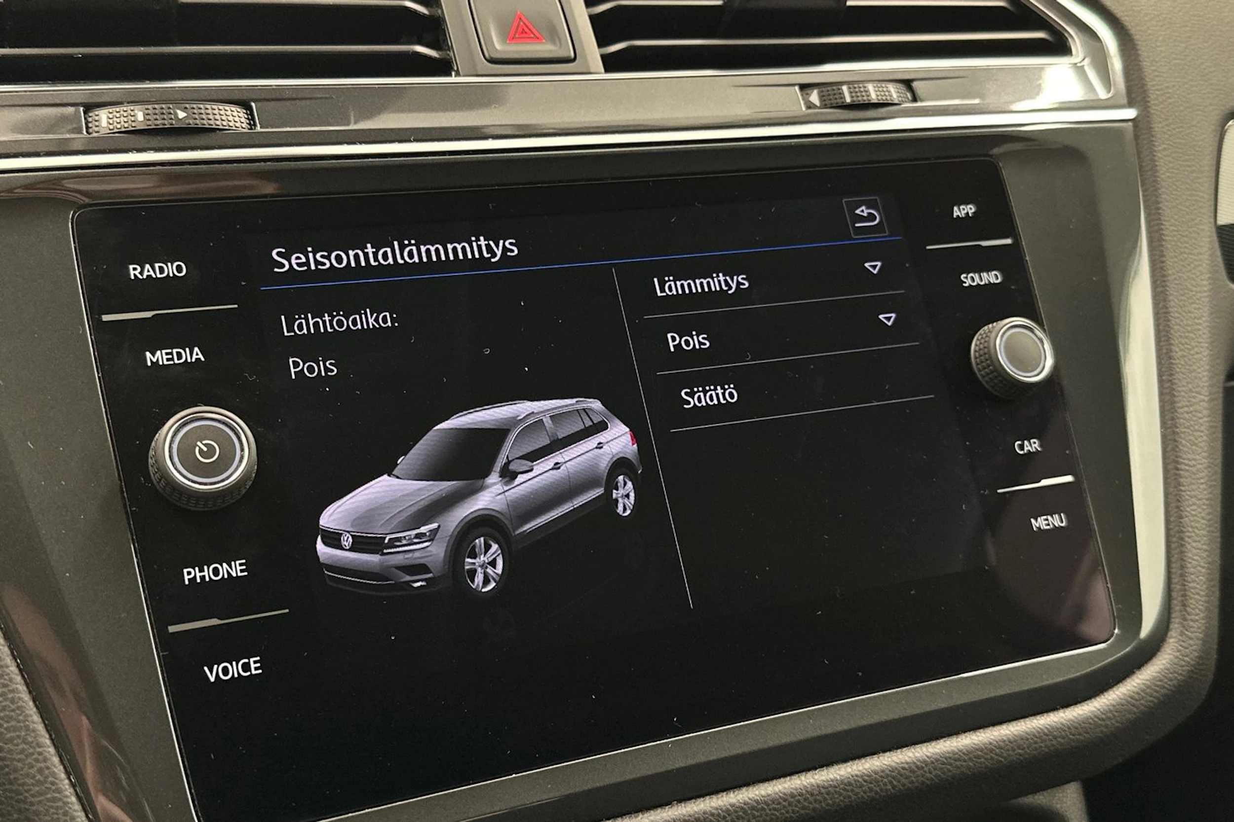 sininen Volkswagen Tiguan Allspace 2020 kuva 21.