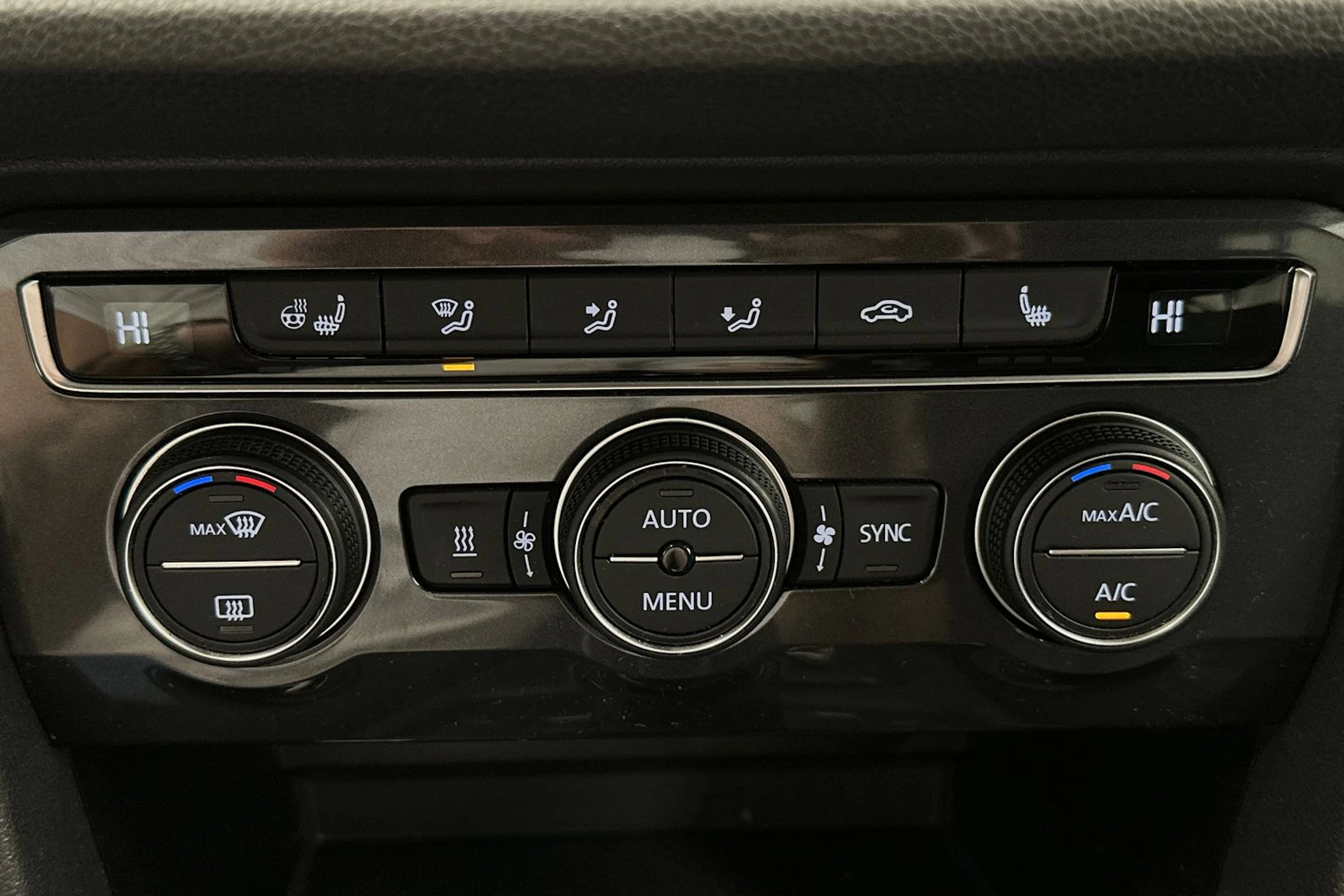 sininen Volkswagen Tiguan Allspace 2020 kuva 22.