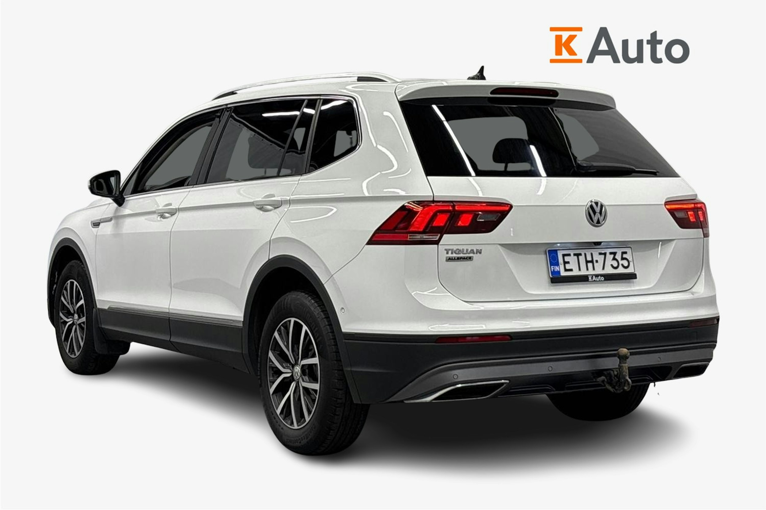 valkoinen Volkswagen Tiguan Allspace 2020 kuva 2.