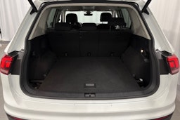 valkoinen Volkswagen Tiguan Allspace 2020 kuva 16.