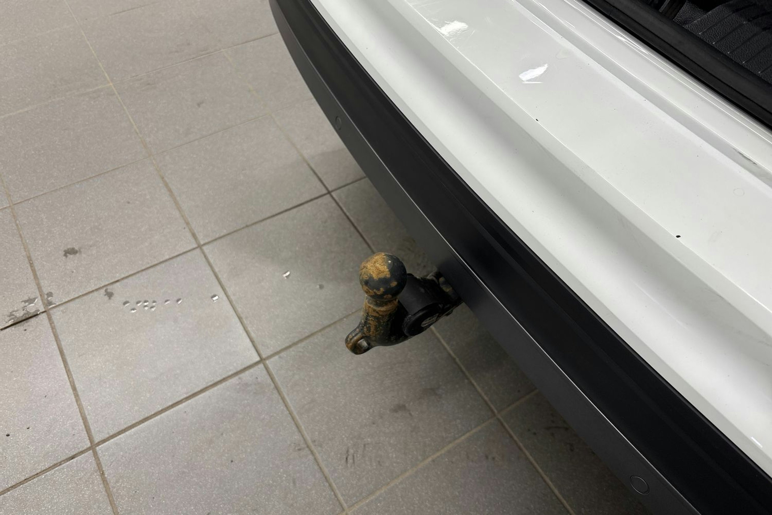 valkoinen Volkswagen Tiguan Allspace 2020 kuva 18.