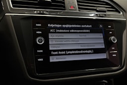 valkoinen Volkswagen Tiguan Allspace 2020 kuva 28.