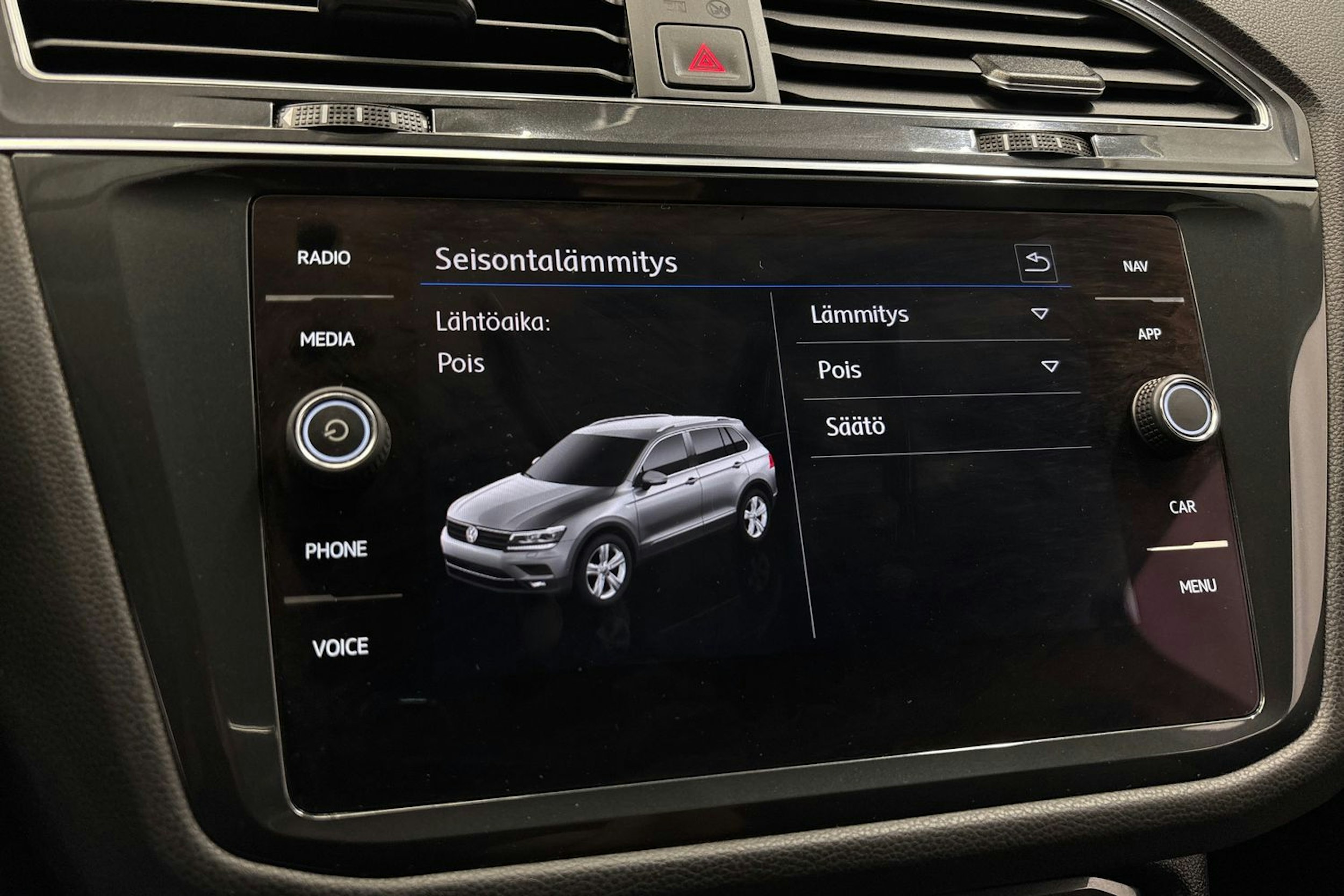 valkoinen Volkswagen Tiguan Allspace 2020 kuva 31.