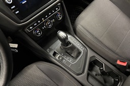 valkoinen Volkswagen Tiguan Allspace 2020 kuva 33.