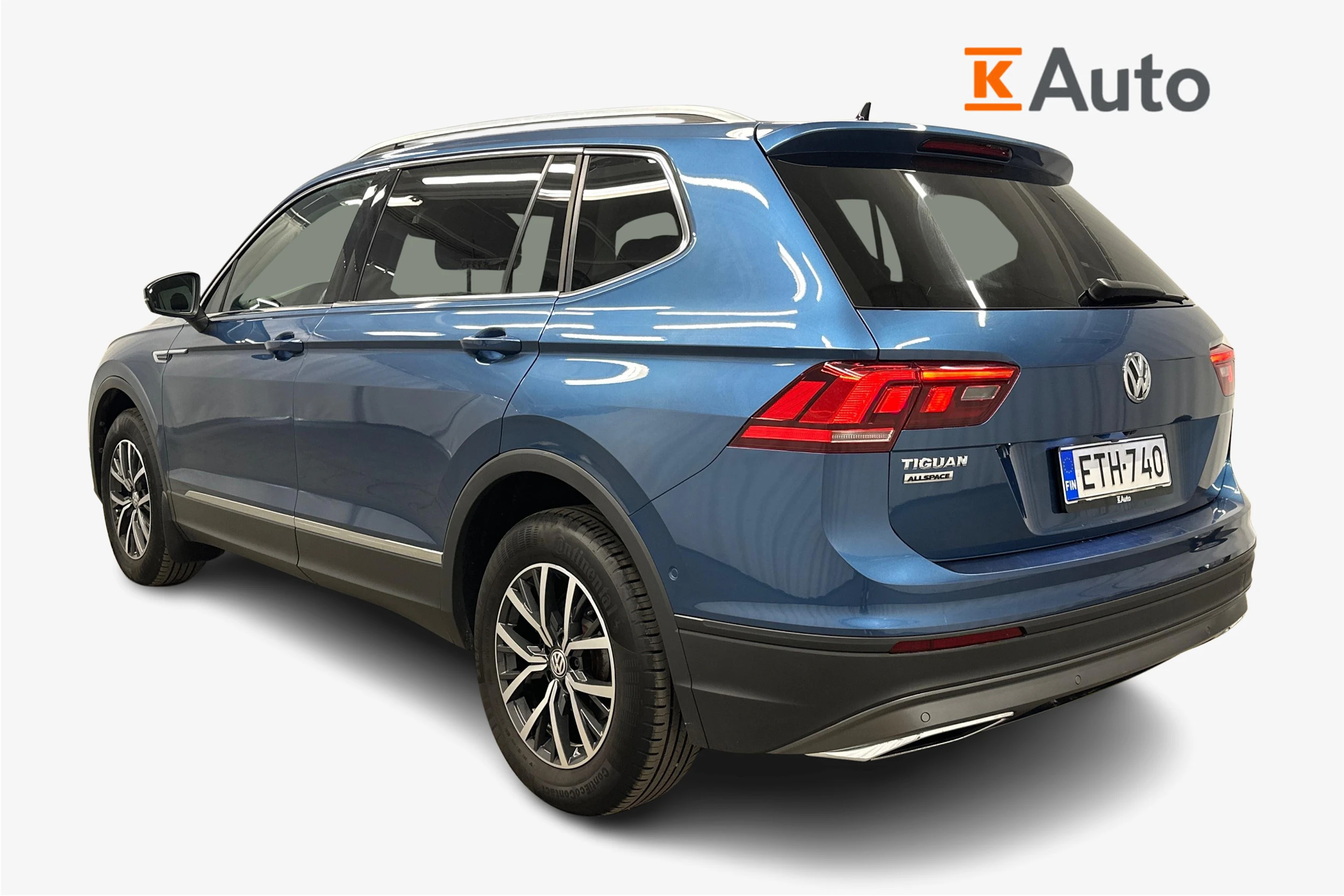 Sininen Volkswagen Tiguan Allspace 2020 kuva 2.