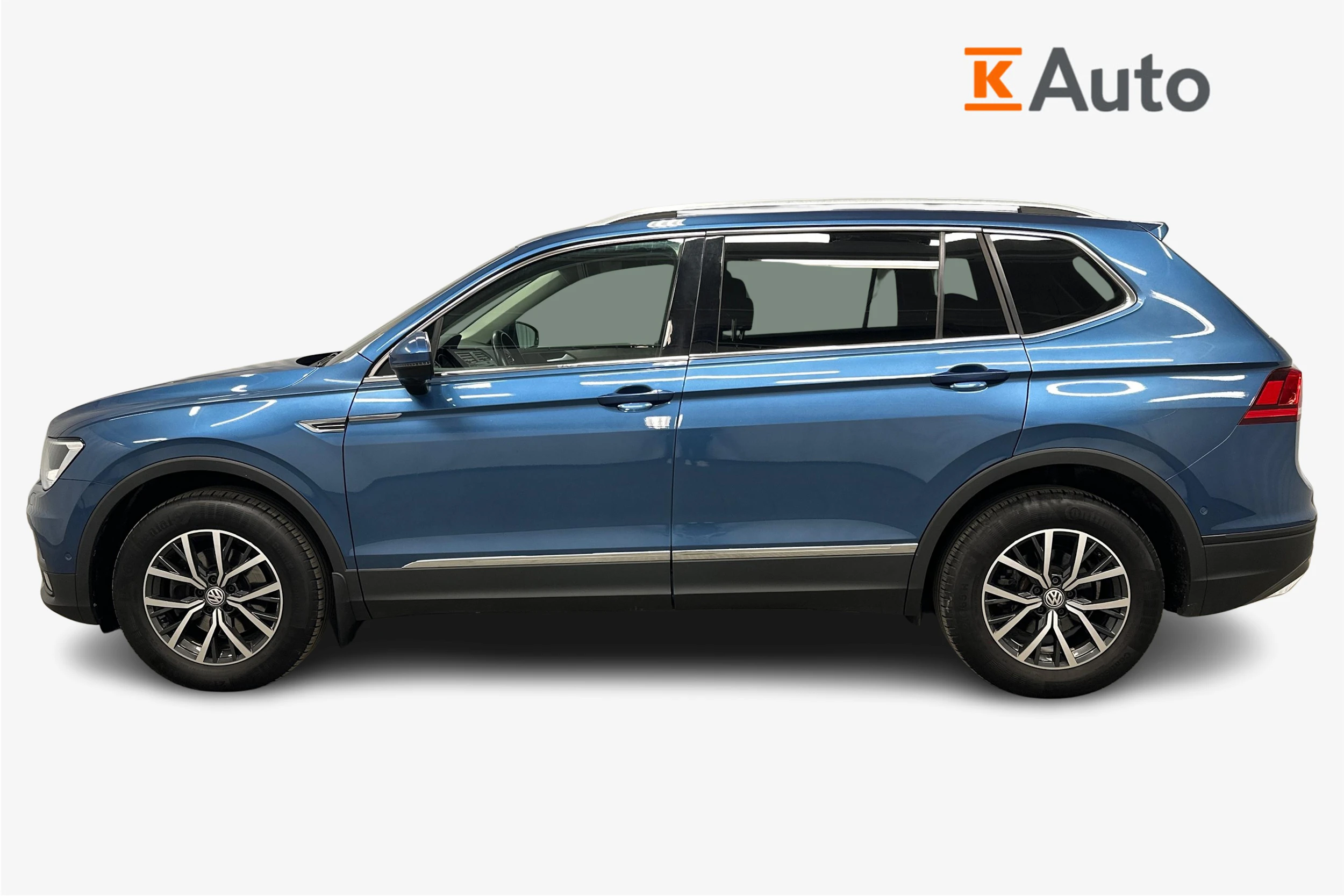 Sininen Volkswagen Tiguan Allspace 2020 kuva 5.