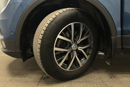 Sininen Volkswagen Tiguan Allspace 2020 kuva 10.