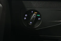 Sininen Volkswagen Tiguan Allspace 2020 kuva 15.